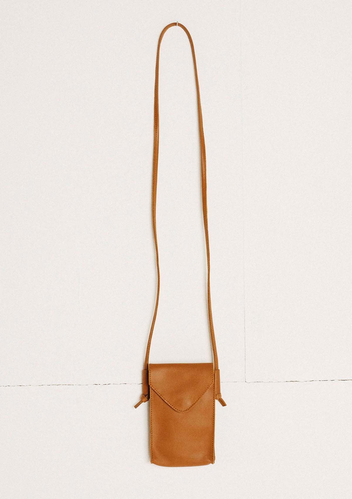 JEHAN PHONE SLING (IN TAN)