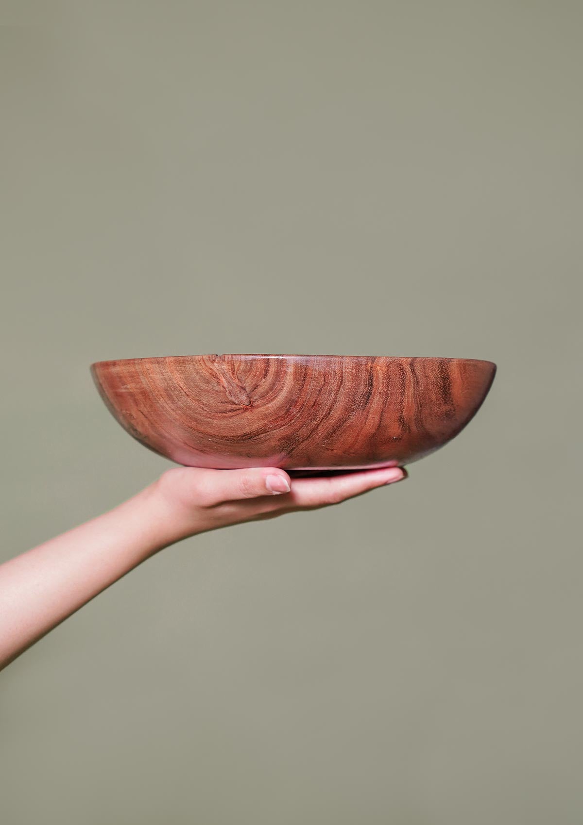JEHAN WOODEN BOWL (LARGE)